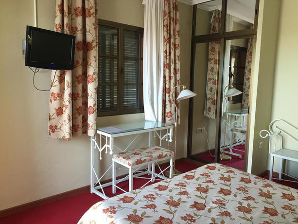 Hotel  Atalayas