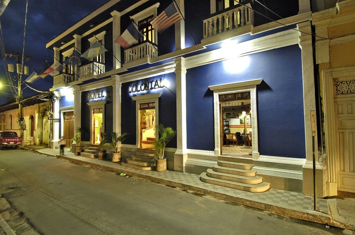 Hotel  Colonial