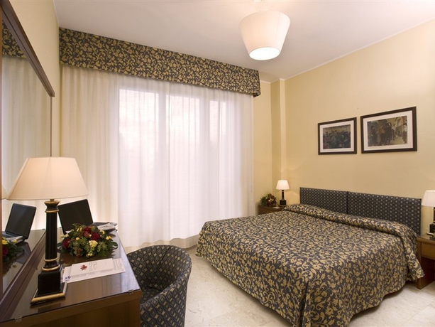 Hotel Savoy