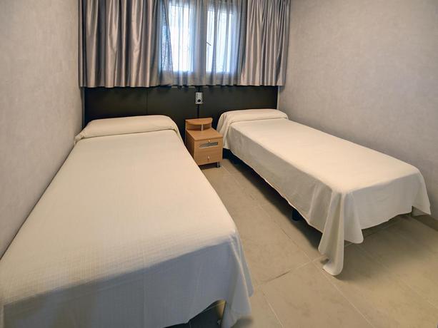 Hotel 2ª LINEA MULTISERVICIOS MARINA DOR
