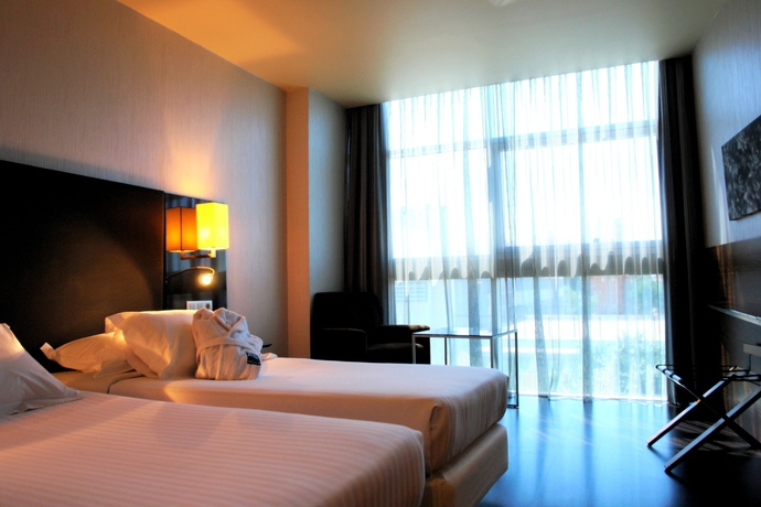Hotel AC Som
