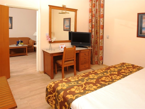 Hotel AENEAS