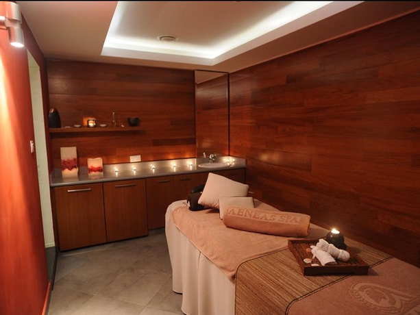 Hotel AENEAS