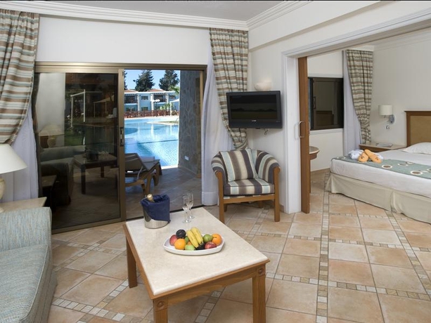 Hotel AENEAS