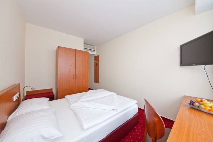 Hotel ARCADIA BELMONDO