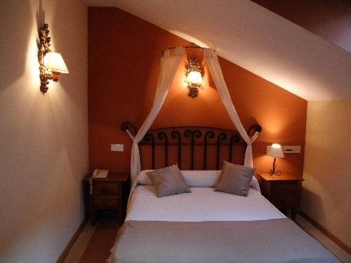 Hotel ARCO SAN VICENTE