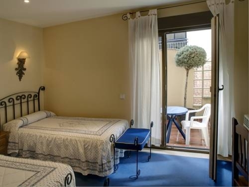 Hotel ARCO SAN VICENTE