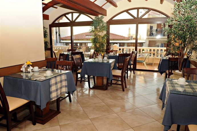 Hotel ATHENA
