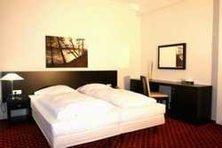 Hotel Aariana