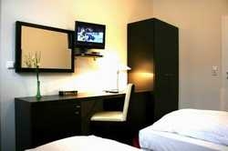 Hotel Aariana