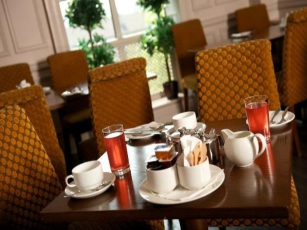 Hotel Abberley Court
