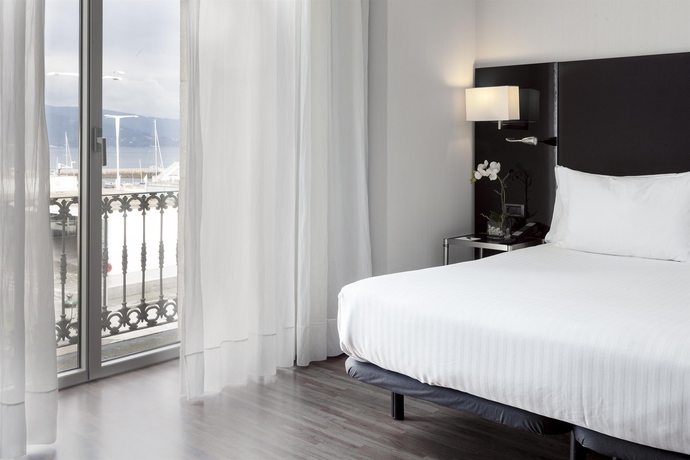 Hotel Ac Palacio Universal