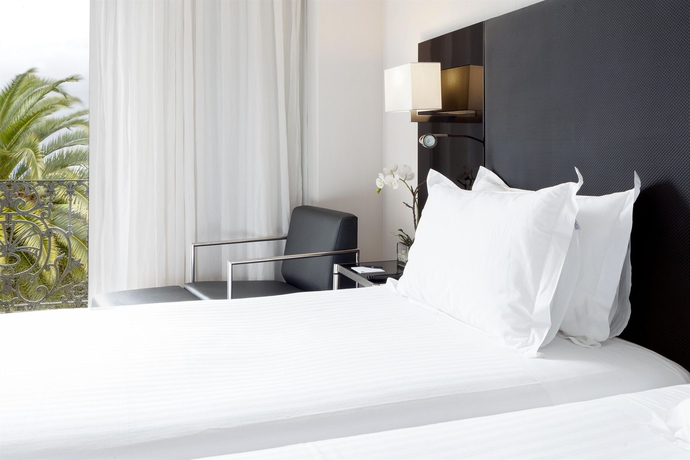 Hotel Ac Palacio Universal