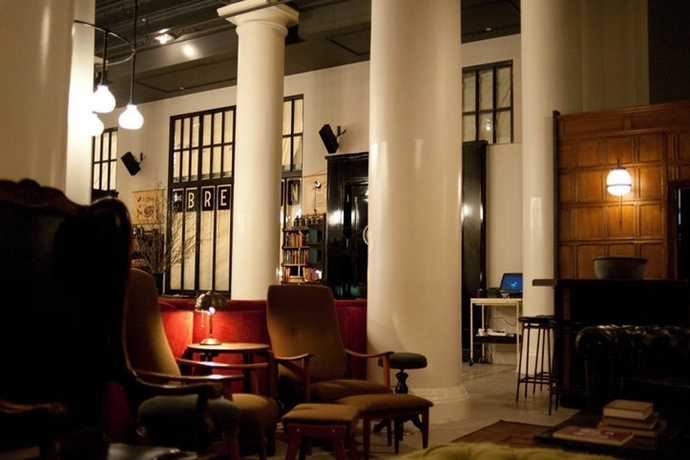 Hotel Ace