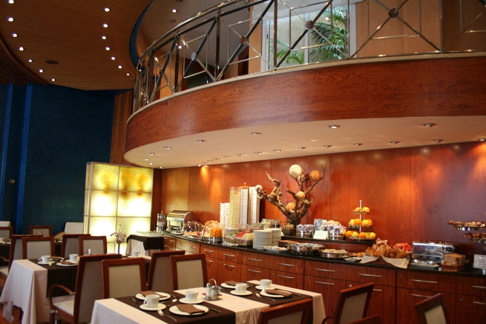 Hotel Acta Millenni
