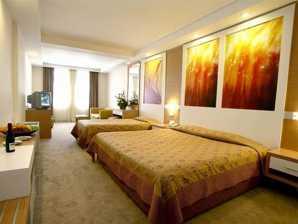 Hotel Adakule