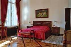Hotel Admiral Club 