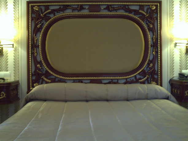 Hotel Adriano