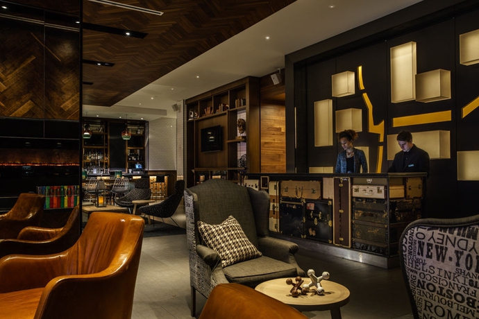 Hotel Affinia Chicago
