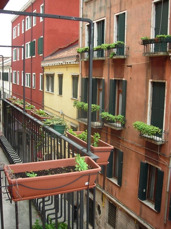 Hotel Agli Artisti