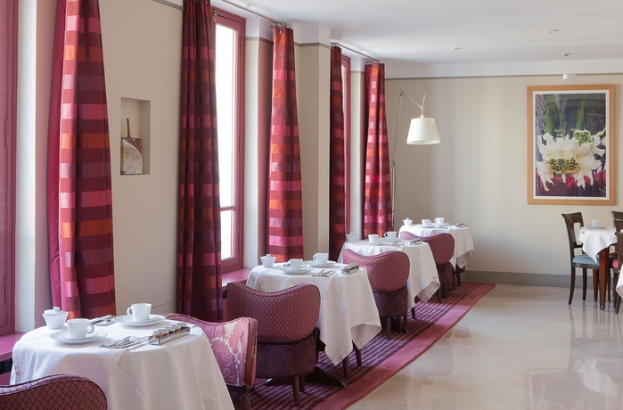 Hotel Aiglon