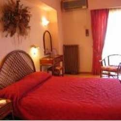 Hotel Aiport Les Amis