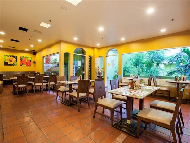 Hotel Aiya Residence & Sport Club