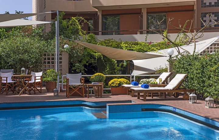 Hotel Akali