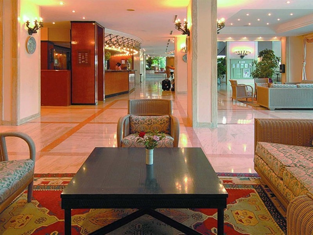 Hotel Akka Alinda