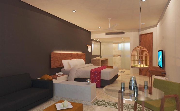 Hotel Akumal Beach Resort