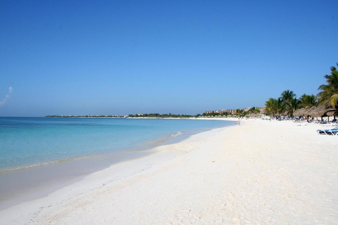 Hotel Akumal Beach Resort