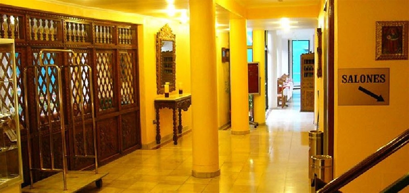 Hotel Alcala Del Rio