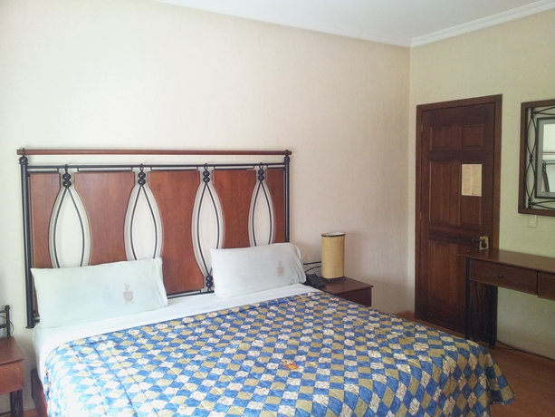 Hotel Alcazar