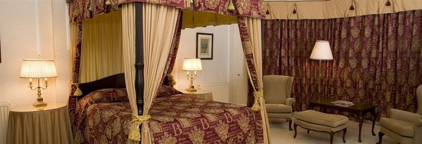 Hotel Aldwark Manor 