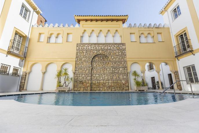 Hotel Alfaros