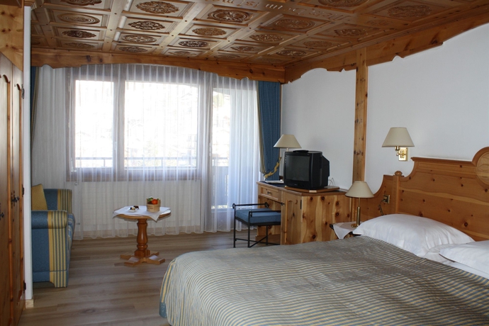 Hotel Allalin