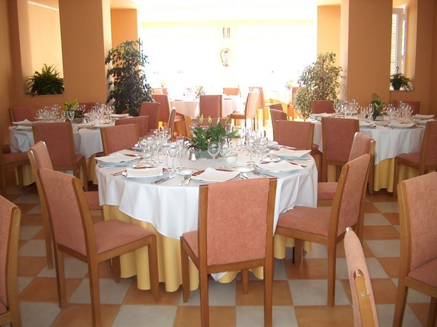 Hotel Almijara