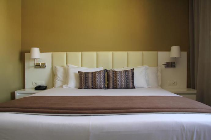 Hotel Almirante