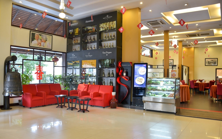 Hotel Almond Hotel - Phnom Penh