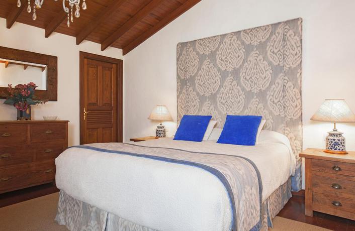 Hotel Alondra Suites