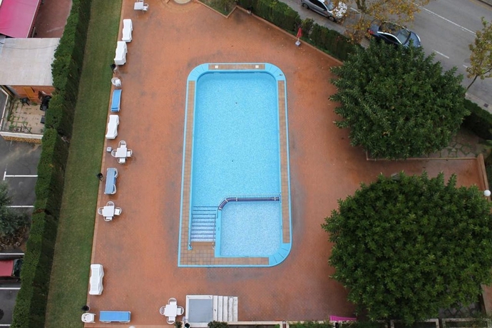 Hotel Alpha