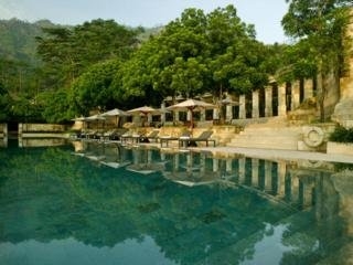Hotel Amanjiwo