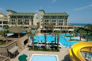 Hotel Amara Beach Resort
