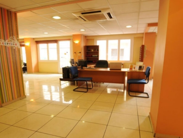 Hotel Amaryllis Inn