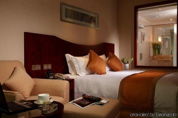Hotel Ambassador