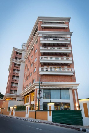 Hotel Ambassador