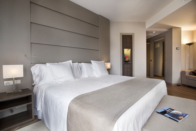 Hotel America