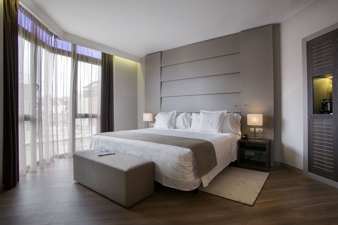 Hotel America