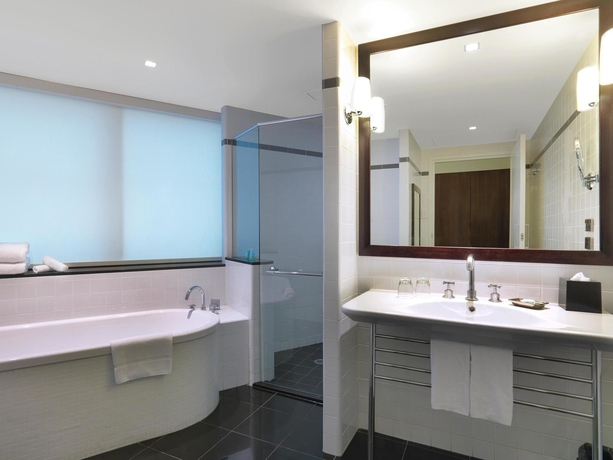 Hotel Amora Jamison