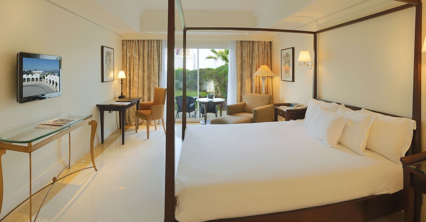 Hotel Amphitrite Palace Resort And Spa